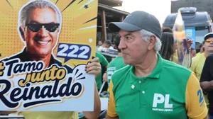 Senador do PL promete emendas a cidades com mais votos em Flávio Senador do PL promete emendas a cidades com mais votos em Flávio