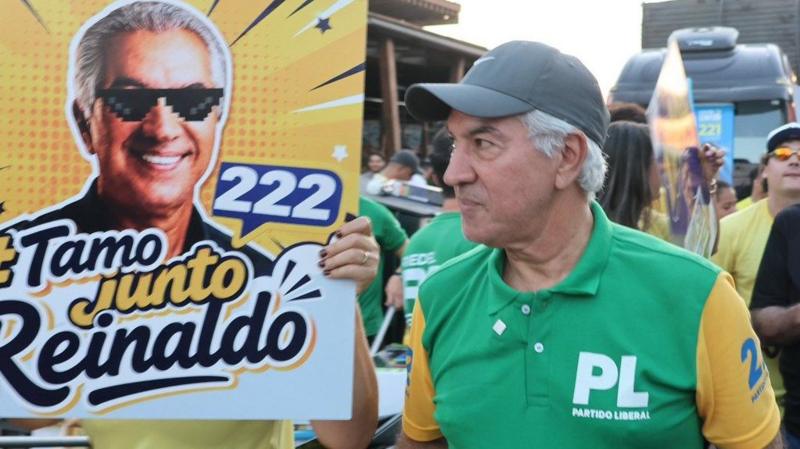 Senador do PL promete emendas a cidades com mais votos em Flávio