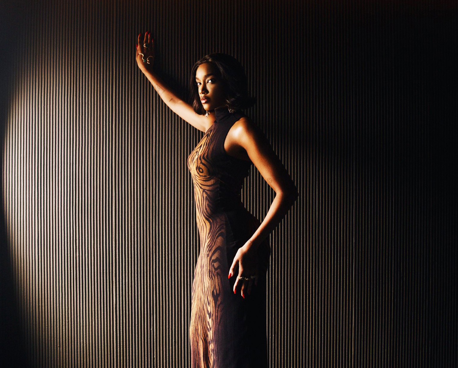 Iza lança terceiro álbum em novembro na Semana da Consciência Negra