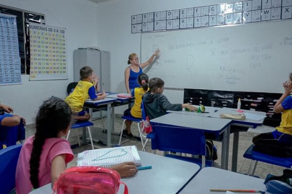 Matrículas na rede municipal de ensino seguem até 12 de janeiro