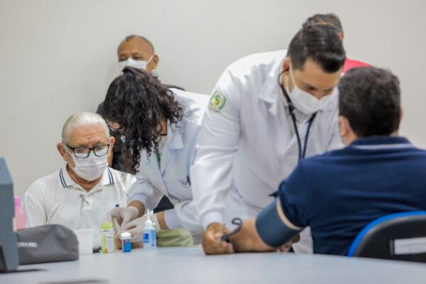 Rede de atenção básica do município recebeu o reforço de 45 novos médicos em 2023