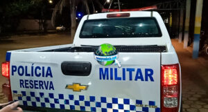 www.deixaeutefalar.com.br Casal morador de rua é atacado a facadas no centro de Porto Velho