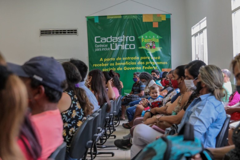 Problema com CPF pode bloquear repasse do Bolsa Família