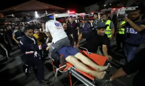 www.deixaeutefalar.com.br OMS: médicos e doentes fogem de hospitais do sul de Gaza