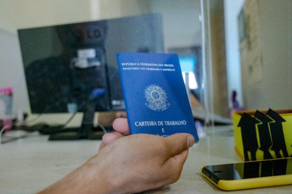 Confira as vagas disponíveis nesta semana no Sine Municipal