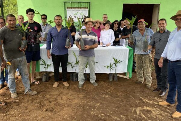 AGRICULTURA FAMILIAR: Emenda Parlamentar de Jean Oliveira impulsiona Projeto que beneficia aproximadamente 165 famílias