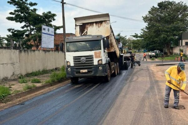 Prefeitura de Porto Velho providencia recapeamento em via do Bairro Costa e Silva após pedido de Edwilson Negreiros