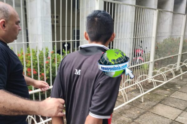 Delegacia de Homicídios prende acusado de matar pintor a tiro na zona leste