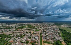Defesa Civil Municipal orienta situações que devem ser evitadas durante o período de chuvas intensas e tempestades