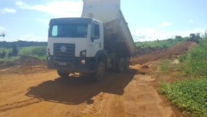 www.deixaeutefalar.com.br Prefeitura trabalha na recuperação de trechos na Linha C-95 do Rio Pardo