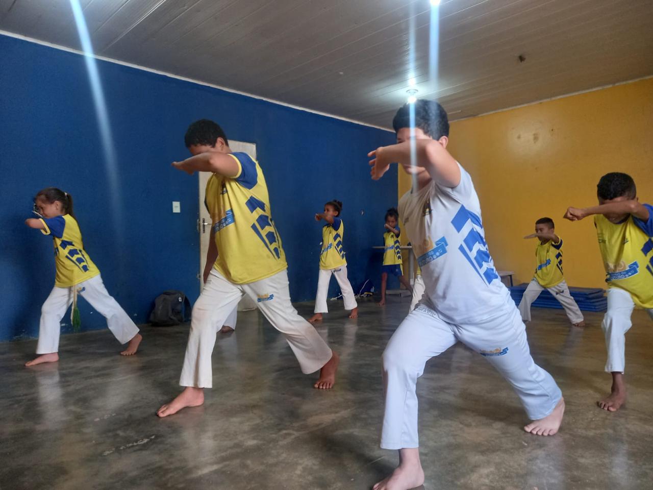 Matrículas abertas para as modalidades de futsal e capoeira a partir desta quinta-feira (8), no Esperança da Comunidade