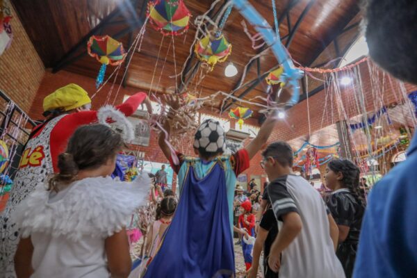 Curumim Folia acontece no próximo domingo (11), no Mercado Cultural