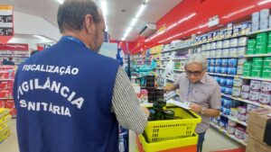 www.deixaeutefalar.com.br Prefeitura orienta rede de saúde pública e privada sobre notificação compulsória dos casos de covid-19