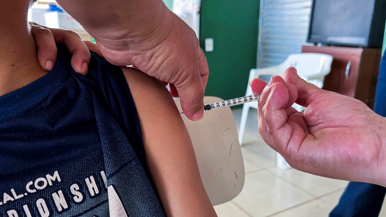 Vacinação pode evitar adoecimentos em crianças e adolescentes no ambiente escolar