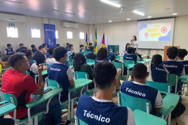 Prefeitura de Porto Velho oferece curso gratuito para serralheiro de materiais ferrosos