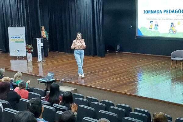 Edital seleciona gestores da rede municipal para Curso de pós-graduação em Gestão Escolar