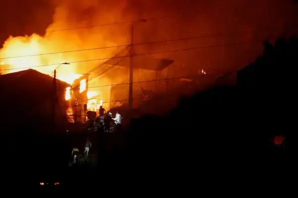 Passa de 100 número de mortos em incêndios no Chile