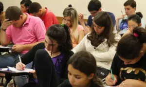 www.deixaeutefalar.com.br Governo lança Fies Social para estudantes de baixa renda