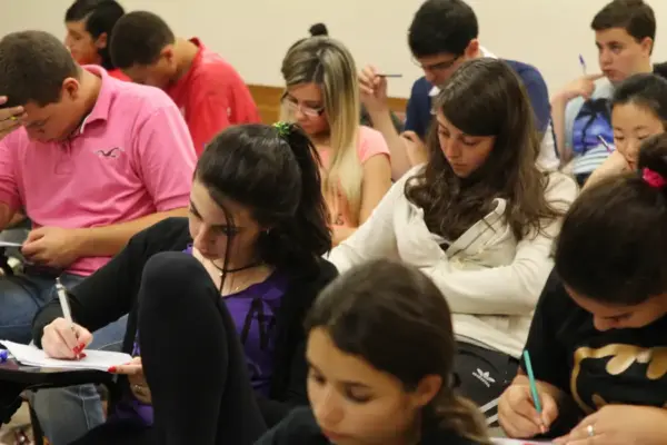 Governo lança Fies Social para estudantes de baixa renda