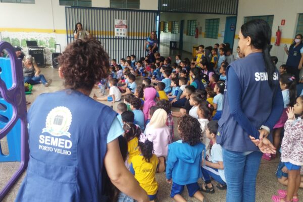Ações de conscientização sobre a dengue são intensificadas em escolas de Porto Velho