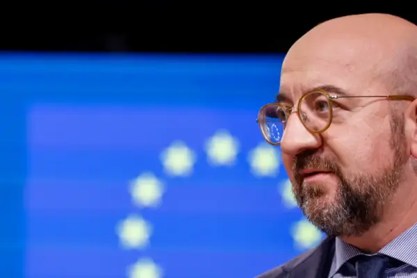 Membros da UE concordam com ajuda de 50 bilhões de euros para Ucrânia