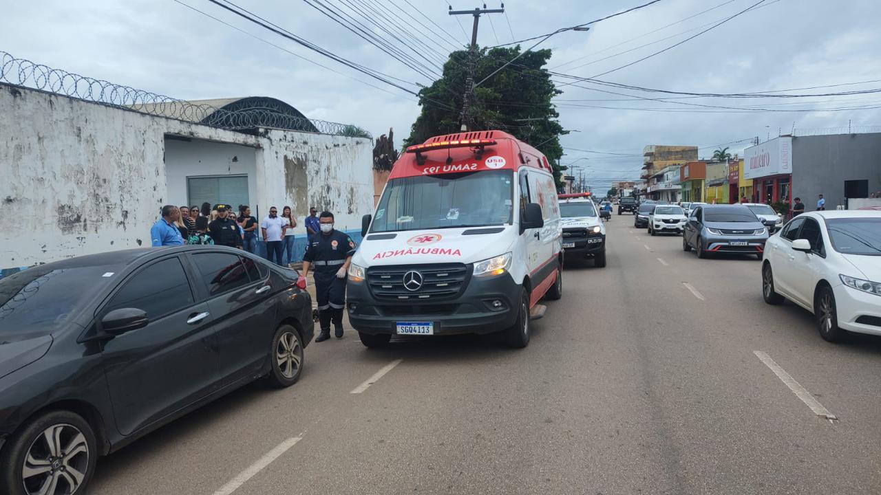 Policial Penal flagra esposa sendo assaltada e mete bala no criminoso em Porto Velho