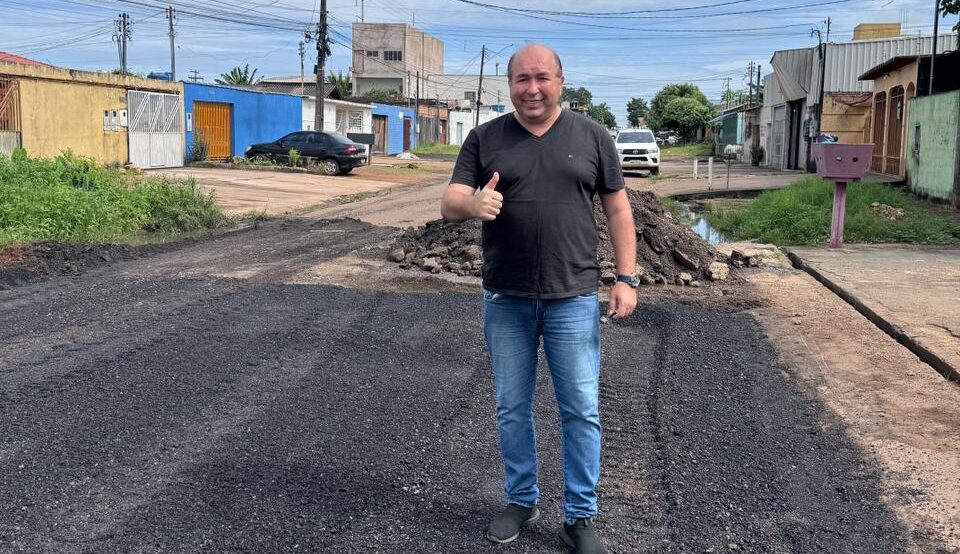 Edwilson Negreiros obtém reparos em rua no Agenor Martins de Carvalho após intervenção junto à Semob