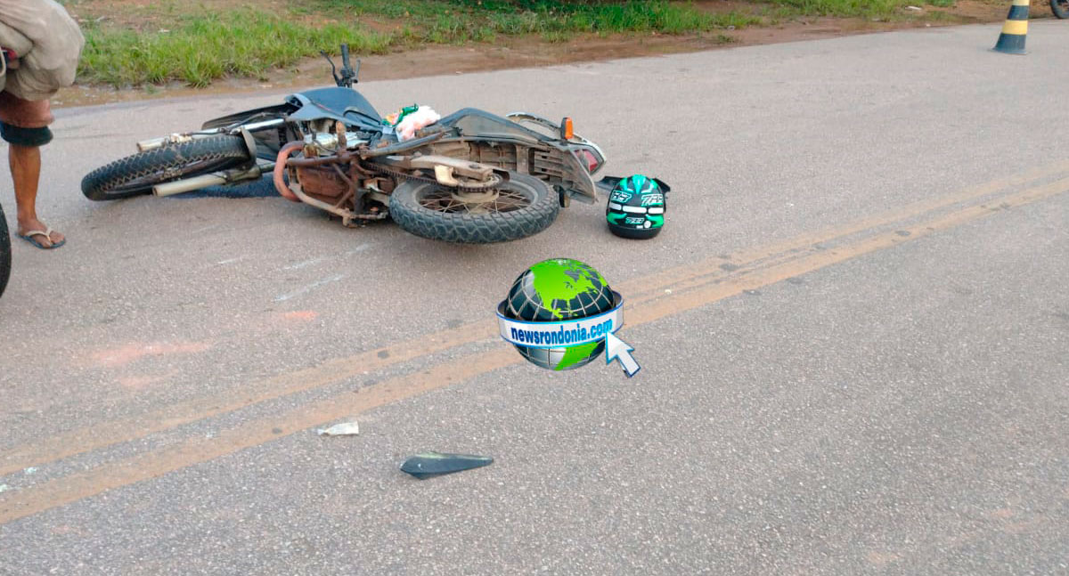Caminhonete invade preferencial e causa grave acidente com moto