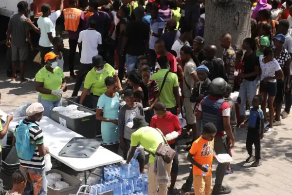 Haiti prorroga toque de recolher na capital para recuperar controle