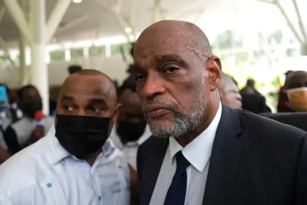 Primeiro-ministro do Haiti anuncia renúncia ao cargo