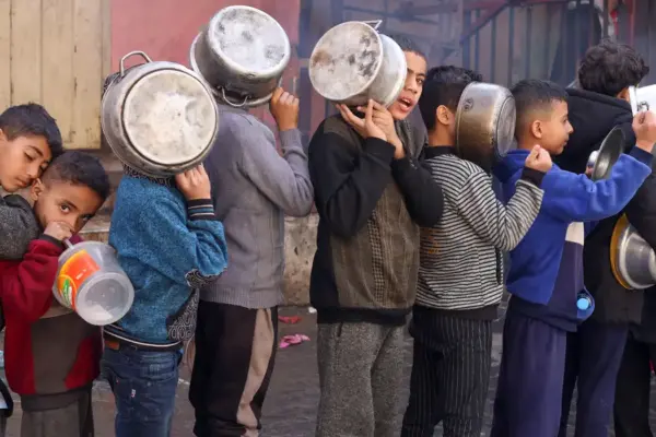 Funcionário da ONU é morto em ataque israelense a centro alimentar