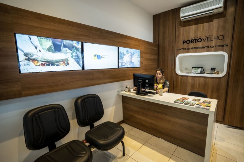 Centro de Atendimento ao Turista expande horários de funcionamento no aeroporto de Porto Velho