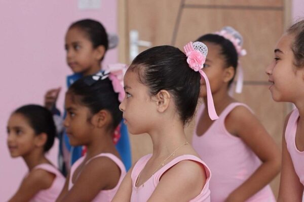 Prefeitura oferece aula de ballet gratuita na zona Leste de Porto Velho
