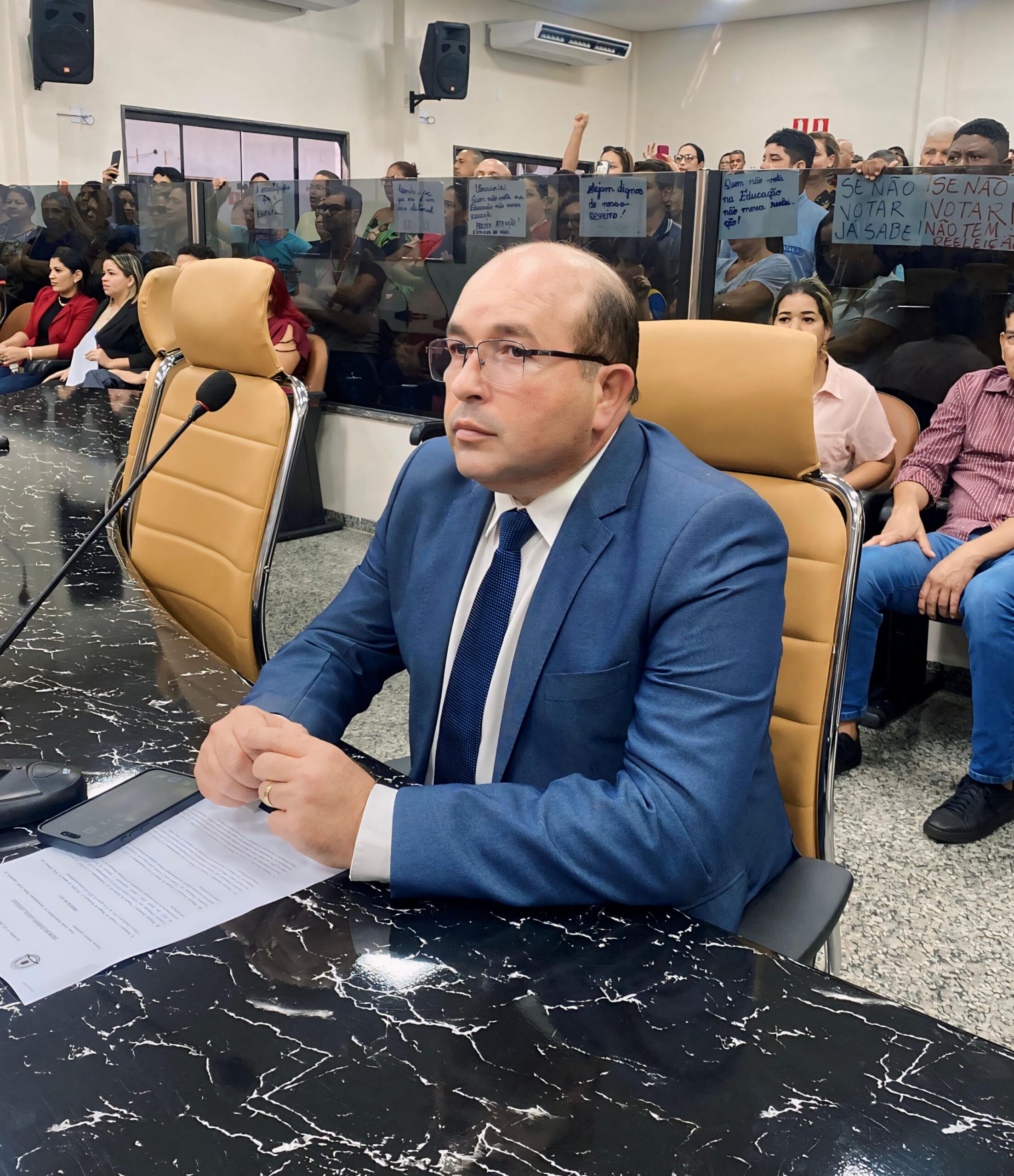 Vereador Edwilson Negreiros comemora reajuste salarial para servidores públicos de Porto Velho