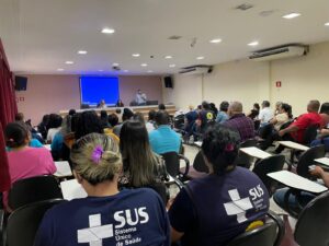 Prefeitura realiza capacitação para aprimorar diagnósticos de dengue e covid-19