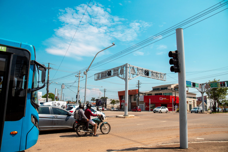 Prefeitura já investiu quase R$ 8 milhões em sistema digitalizado para sincronização semafórica