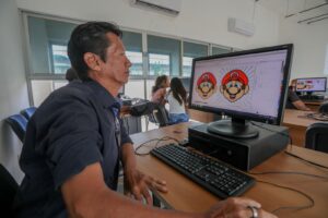 www.deixaeutefalar.com.br Matrículas abertas para 170 vagas de cursos profissionalizantes na Praça CEU