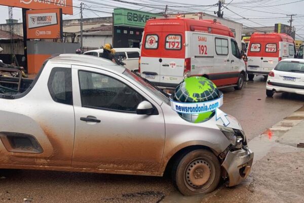 Motoboy sofre fratura em acidente na Jatuarana