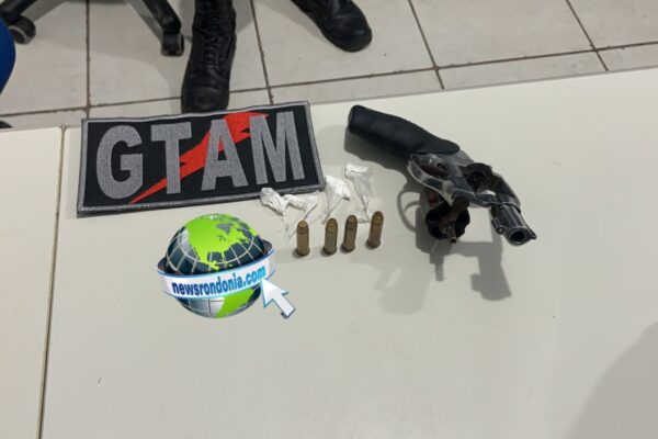 Membro de facção atacado a tiros é preso com revólver em carro de aplicativo