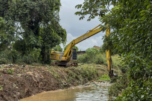 Prefeitura de Porto Velho intensifica trabalho em áreas de alagamentos