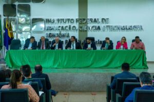 www.deixaeutefalar.com.br Prefeitura participa da 1ª Jornada de Integração Regional e Interiorização do Desenvolvimento