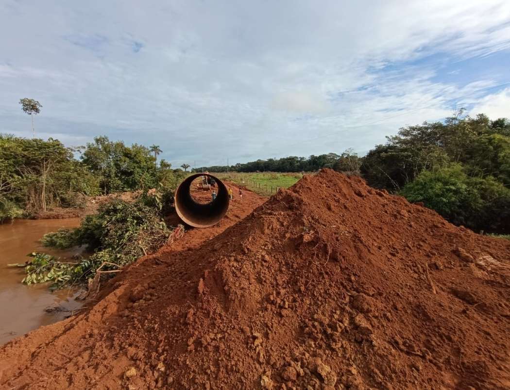 Prefeitura realiza recuperação de bueiro na Linha 31 de Março