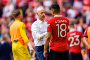 www.deixaeutefalar.com.br Com brasileiros, Manchester United deve ter barca no fim da temporada