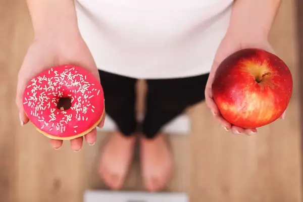 Crianças brasileiras estão mais altas e mais obesas, revela estudo