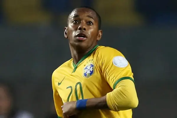 Parecer da PGR é contra o pedido de soltura do ex-jogador Robinho