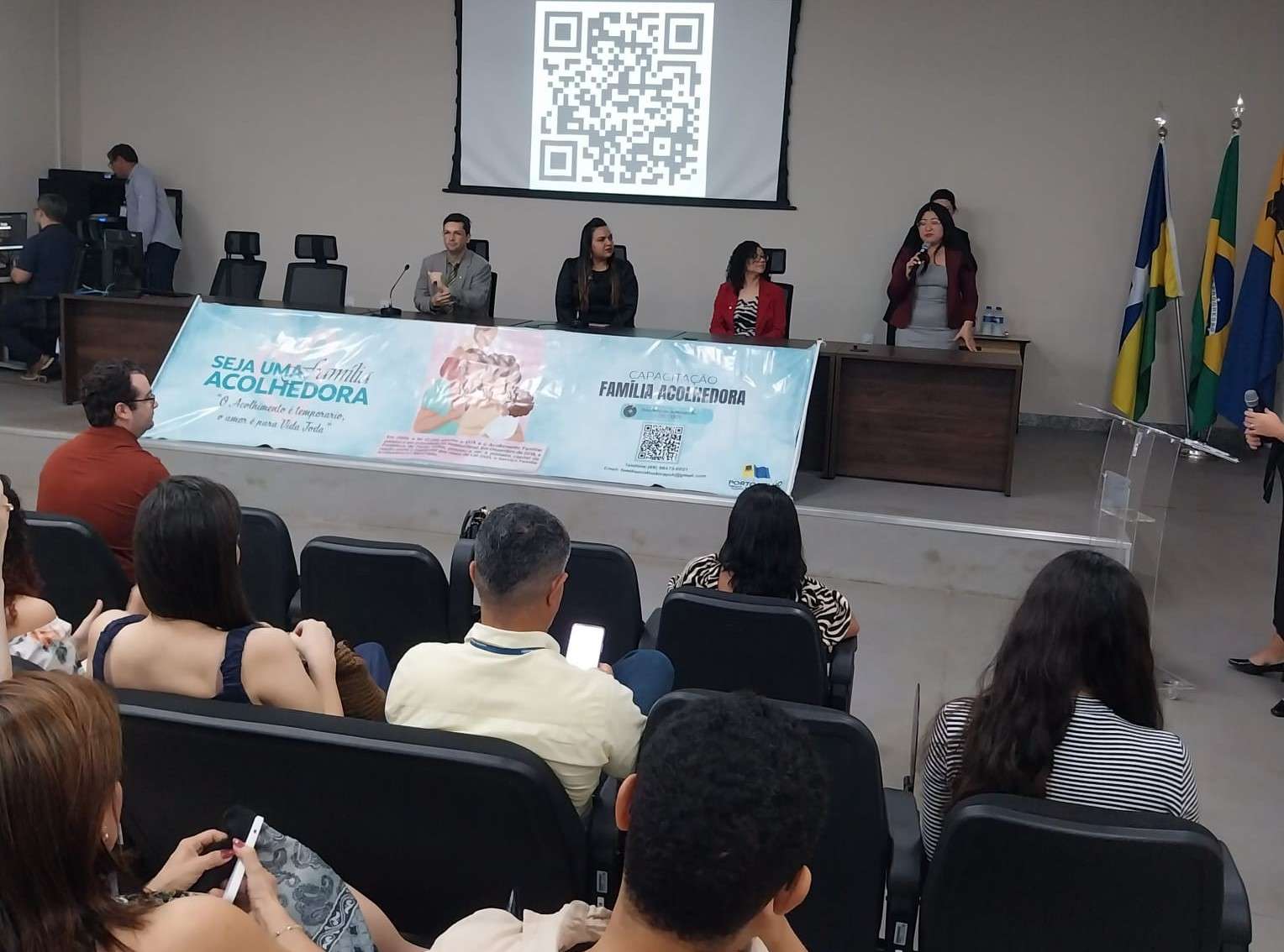 Serviço é debatido e divulgado no seminário realizado por acadêmicos de Direito