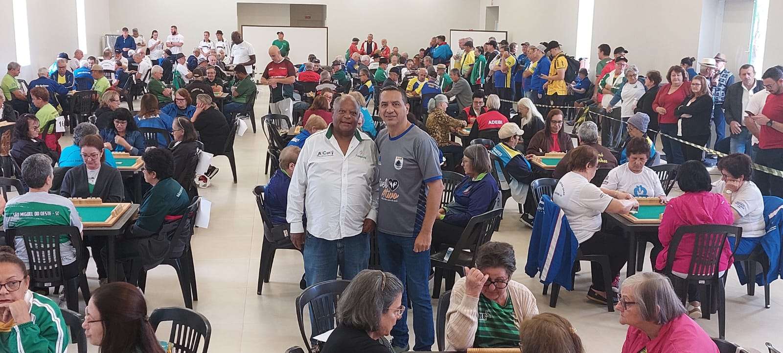 Semes participa de intercâmbio esportivo durante os Jogos Abertos da Terceira Idade em Santa Catarina