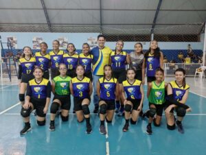 Equipes de voleibol do Programa Talentos do Futuro participam de competição em Vilhena