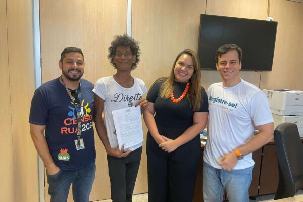 Ação Judicial inédita concede retificação de nome e sobrenome de mulher trans em situação de rua em Porto Velho