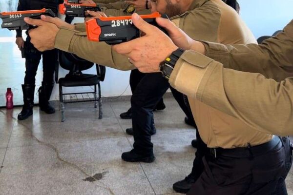 Agentes de Trânsito de Porto Velho são capacitados para uso de armas menos letais